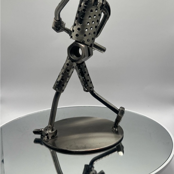 Brand New Industrial Metal Sculpture Scrap Metal Baseball Player - Picture 8 of 17